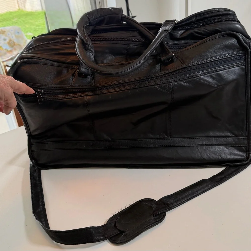 Kluge Black Leather Weekender Travel Bag Carry On Expandable Laptop Briefcase